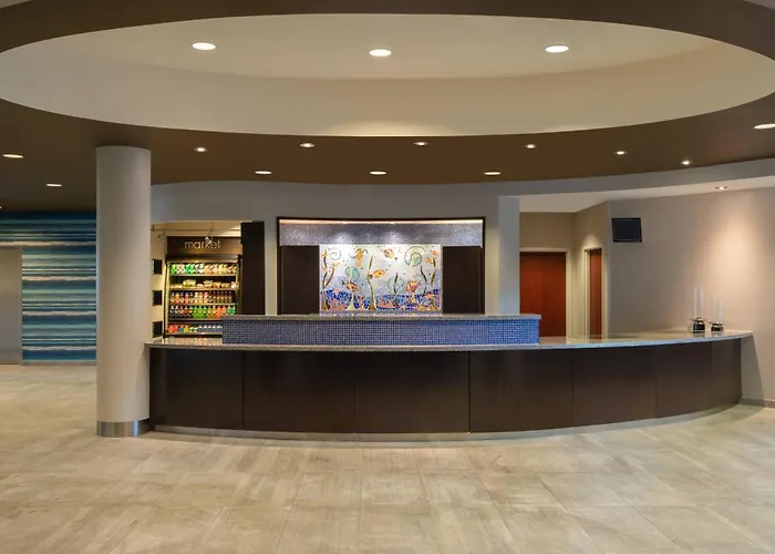 Top Fort Lauderdale Hotels With Free Amenities