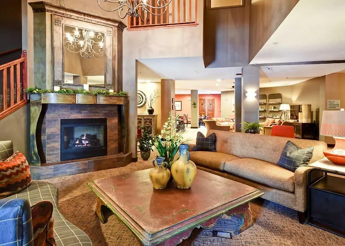 Best Hotels in La Crosse, Wisconsin