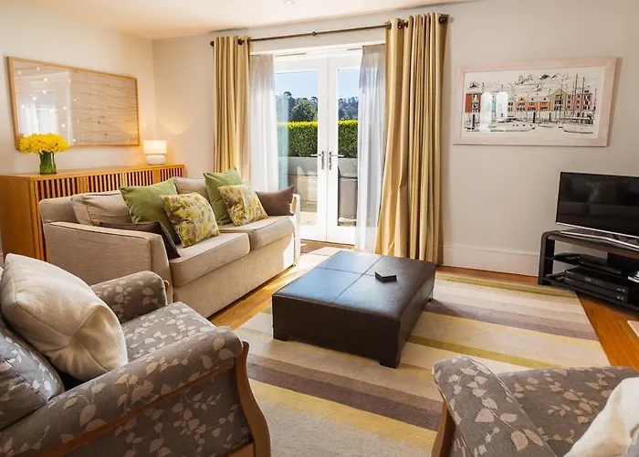 Best Hotels in Dartmouth, UK's Maritime Haven